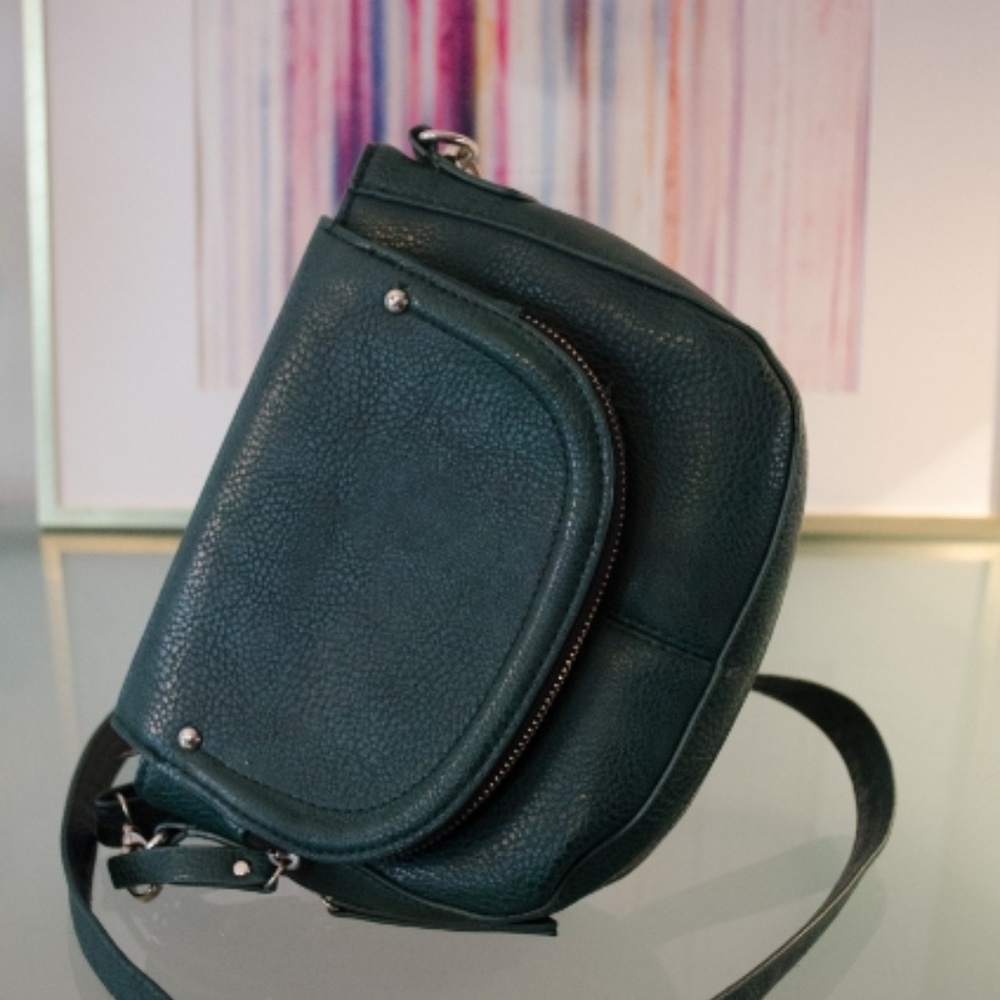 NY&Co crossbody handbag
